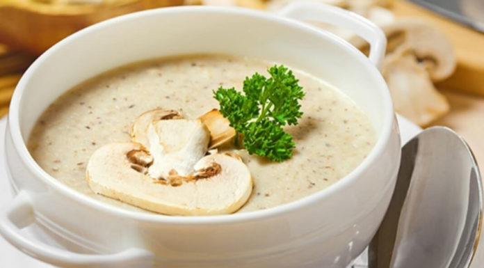 Молочный суп с грибами — вкусно и полезно!