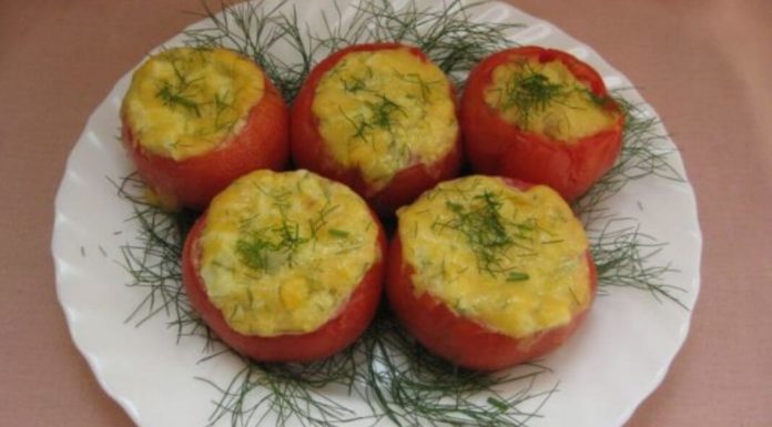 Элегантная закуска из кабачков и помидоров!
