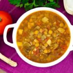 Похлёбка из чечевицы с кориандром