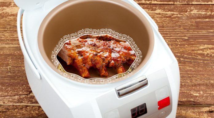 Пальчики оближешь! Вкусный, сочный, шашлык в мультиварке