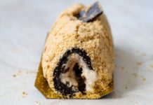 Бисквитный рулет с бананом