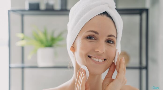 Как правильно очищать лицо в домашних условиях
