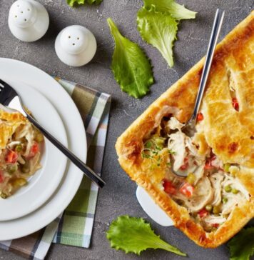 Курица, запечённая в съедобной тарелке